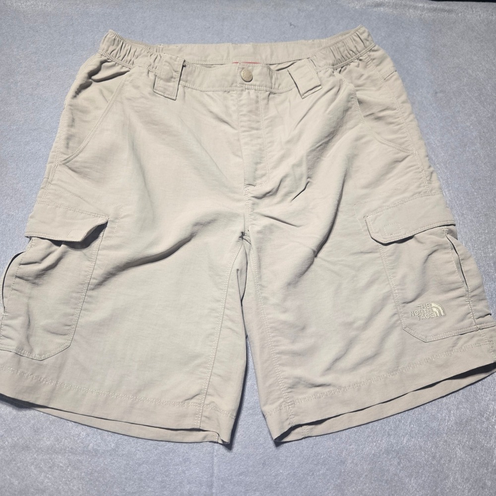 The North Face Mens Khaki Tan Nylon Cargo Hiking Shorts Size Medium Regular